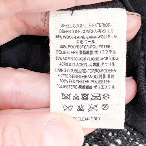 Free People Boucle Tweed Fringe Wrap Blanket Coat Size Medium Black Wool Western - Picture 4 of 11